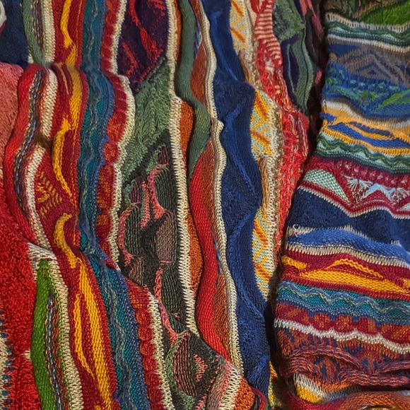 COOGI Multicolor Patterned Sweater - Picture 7 of 9